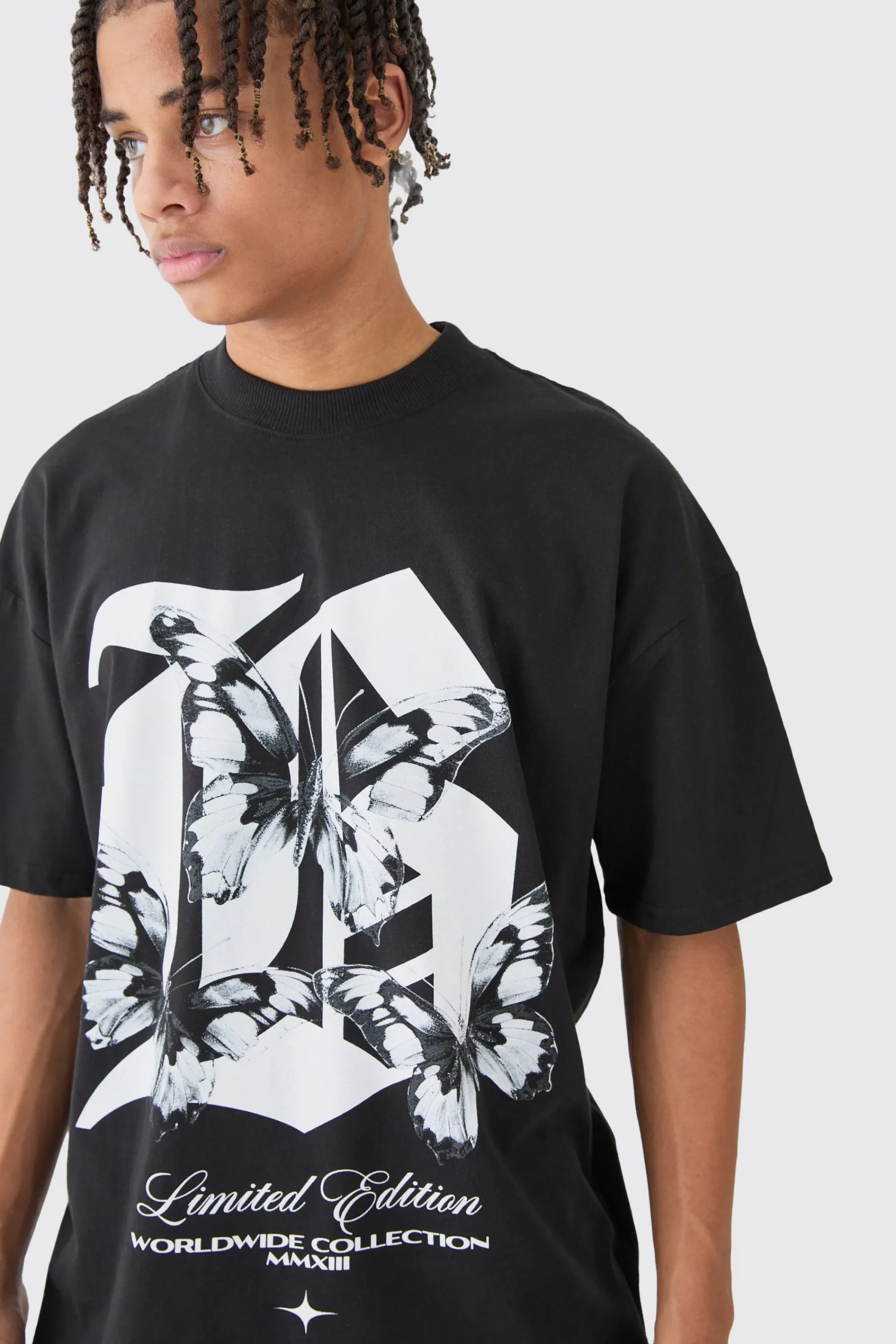 Oversized B Butterfly Graphic T-shirt | UK^boohooMAN