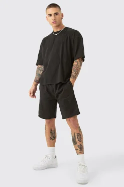 boohooMAN Oversized Boxy All Over Heart Applique T-shirt & Shorts Set | UK| Sets & Co-Ords|Tracksuits