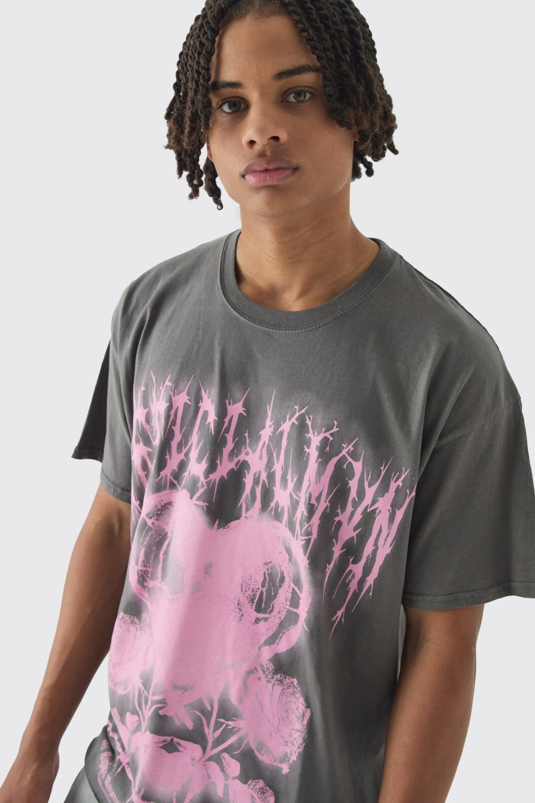 Oversized Boxy Distressed Gothic Heart Print T-Shirt | UK^boohooMAN Discount