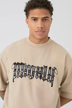 Oversized Boxy Extended Neck Peached Heavyweight Applique T-shirt | UK^boohooMAN New