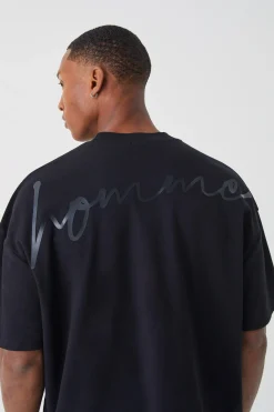 Oversized Boxy Heavyweight Interlock Graphic T-shirt | UK^boohooMAN New