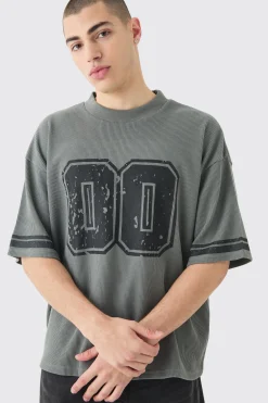 Oversized Boxy Heavyweight Waffle Varsity T-shirt | UK^boohooMAN New