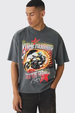 Oversized Boxy Racing Graphic Spray Washed T-Shirt | UK^boohooMAN Online