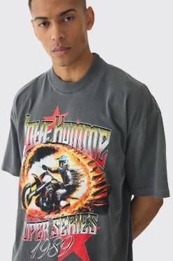 Oversized Boxy Racing Graphic Spray Washed T-Shirt | UK^boohooMAN Online