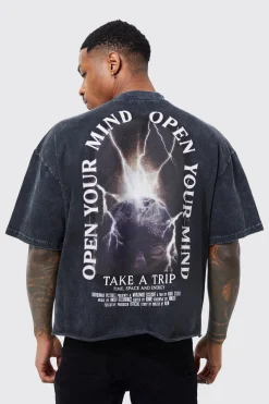 Oversized Boxy Washed Graphic Raw Hem T-shirt | UK^boohooMAN
