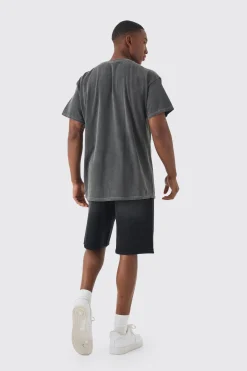 Oversized Disney Bolt License Print T-shirt | UK^boohooMAN Best