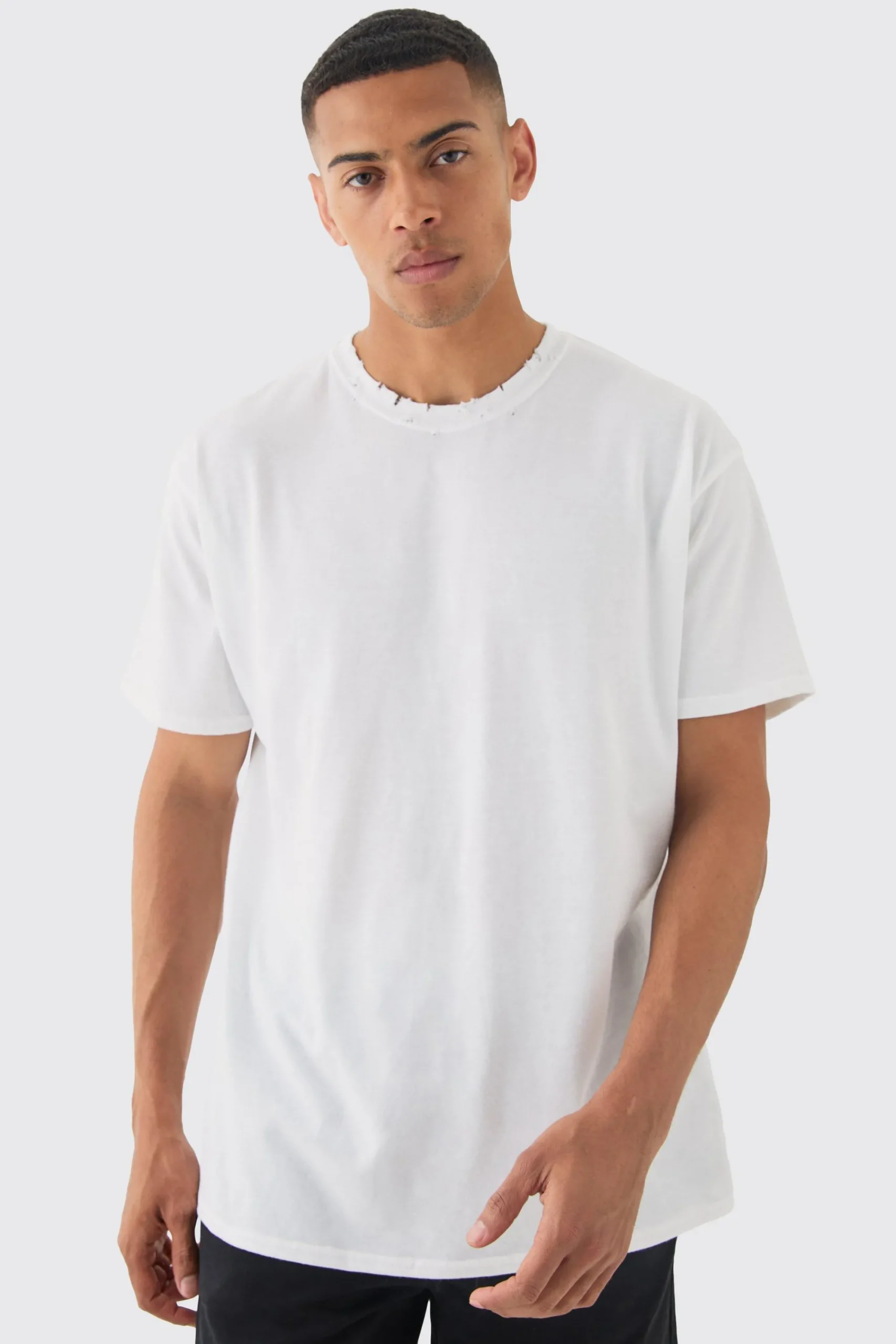 Oversized Distressed T-shirt | UK^boohooMAN Outlet