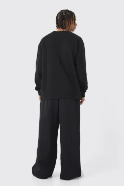 boohooMAN Oversized Dove Graphic Sweatshirt | UK| Hoodies & Sweatshirts