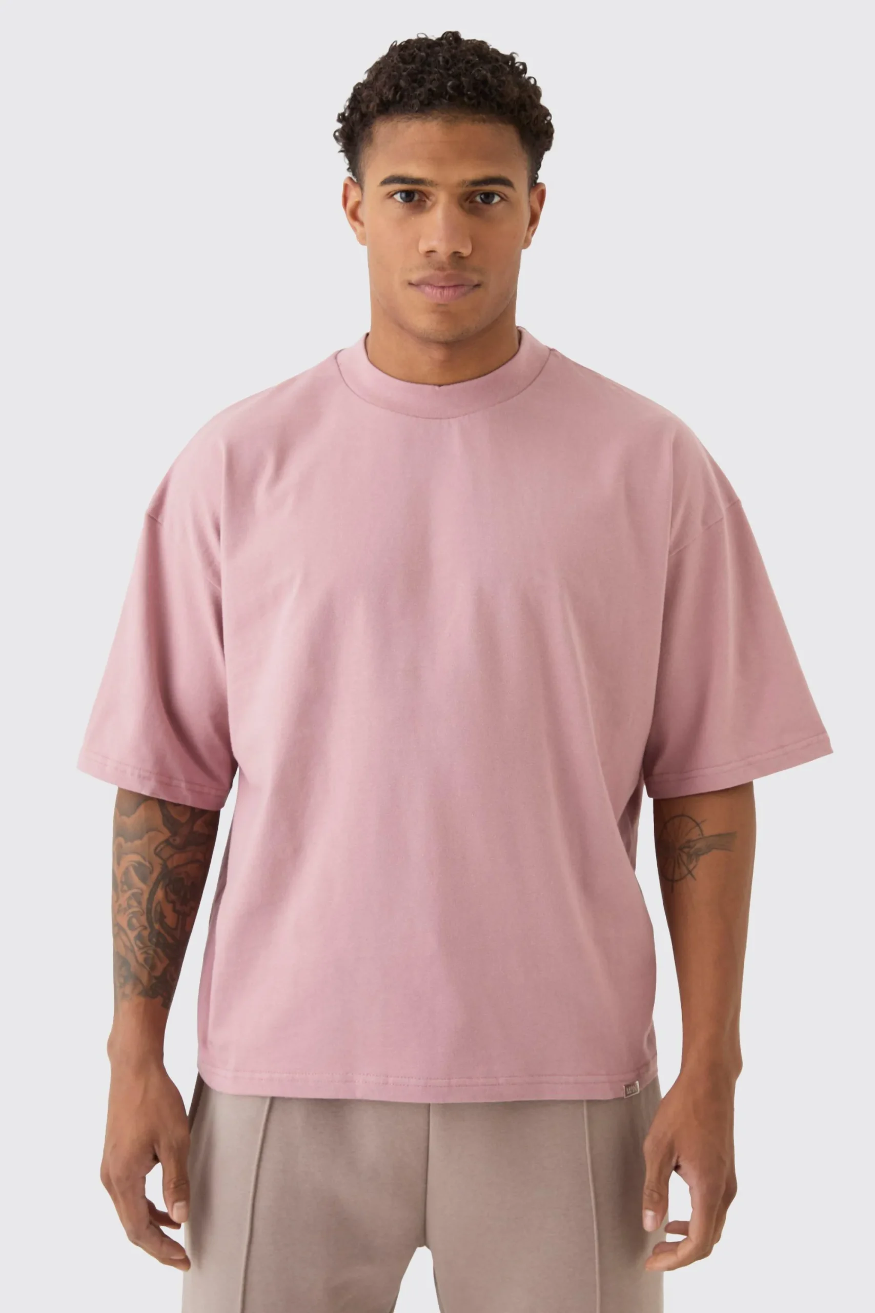 Oversized Extended Neck Boxy Heavyweight T-shirt | UK^boohooMAN Online