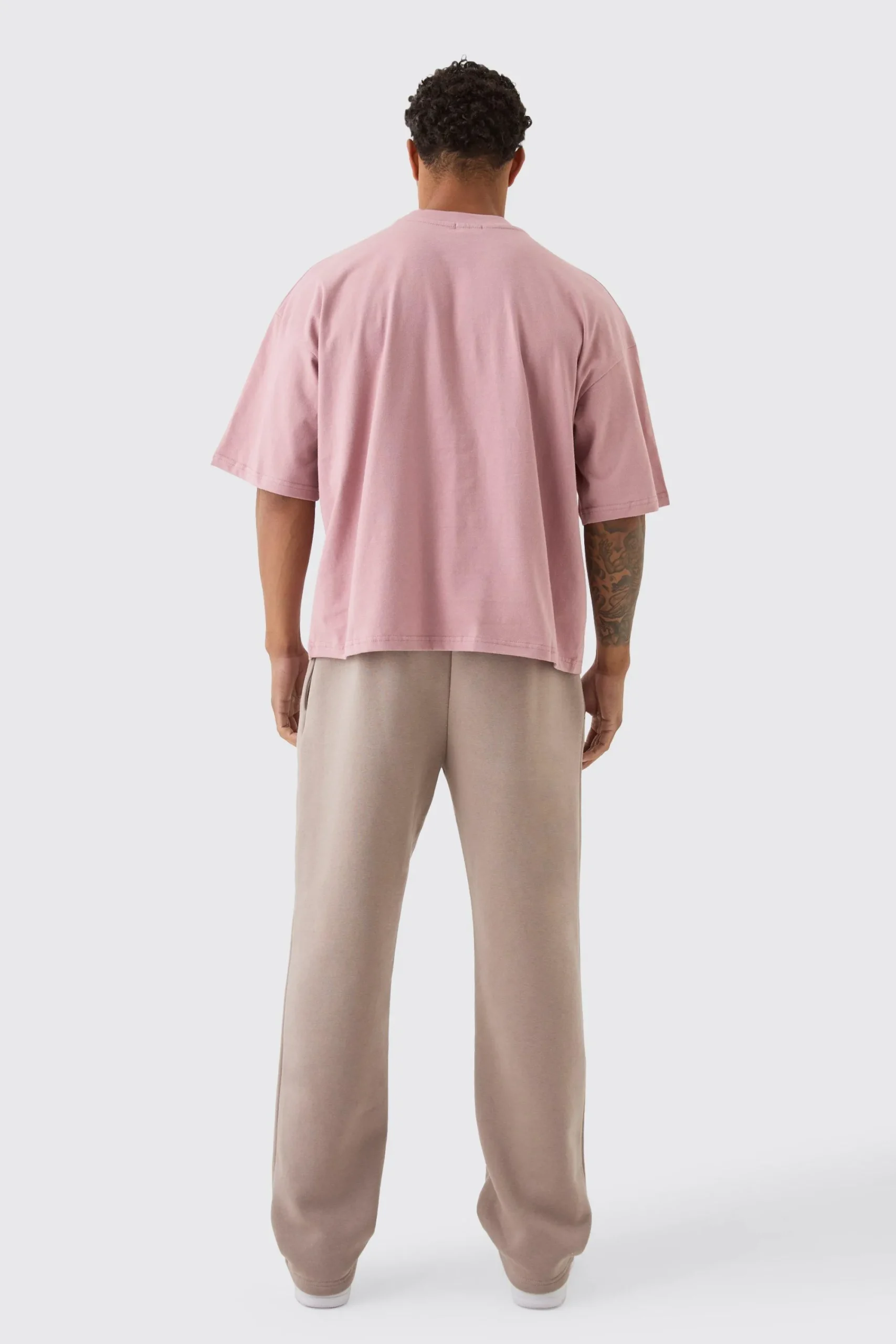 Oversized Extended Neck Boxy Heavyweight T-shirt | UK^boohooMAN Online