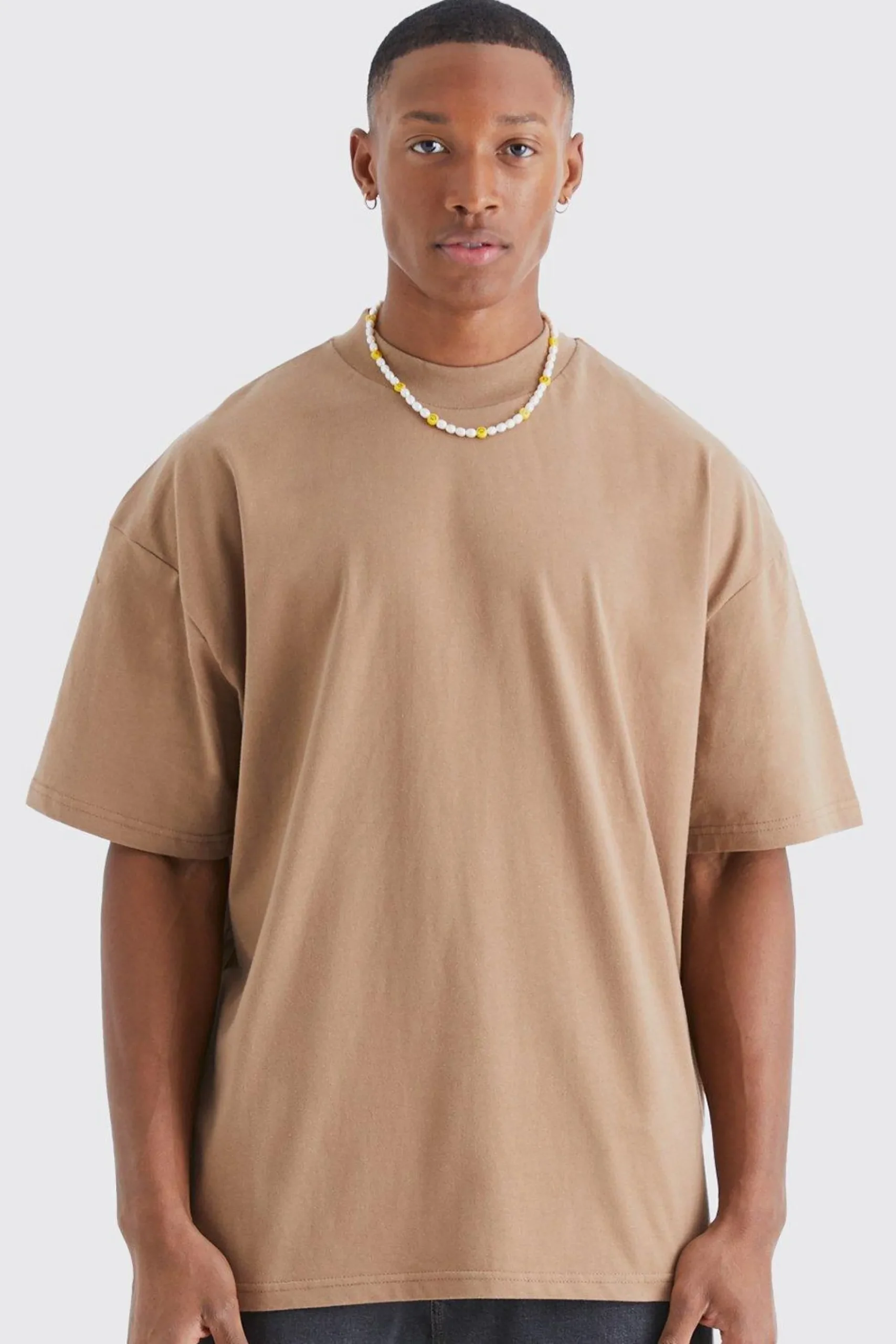 Oversized Extended Neck Heavyweight T-shirt | UK^boohooMAN Sale