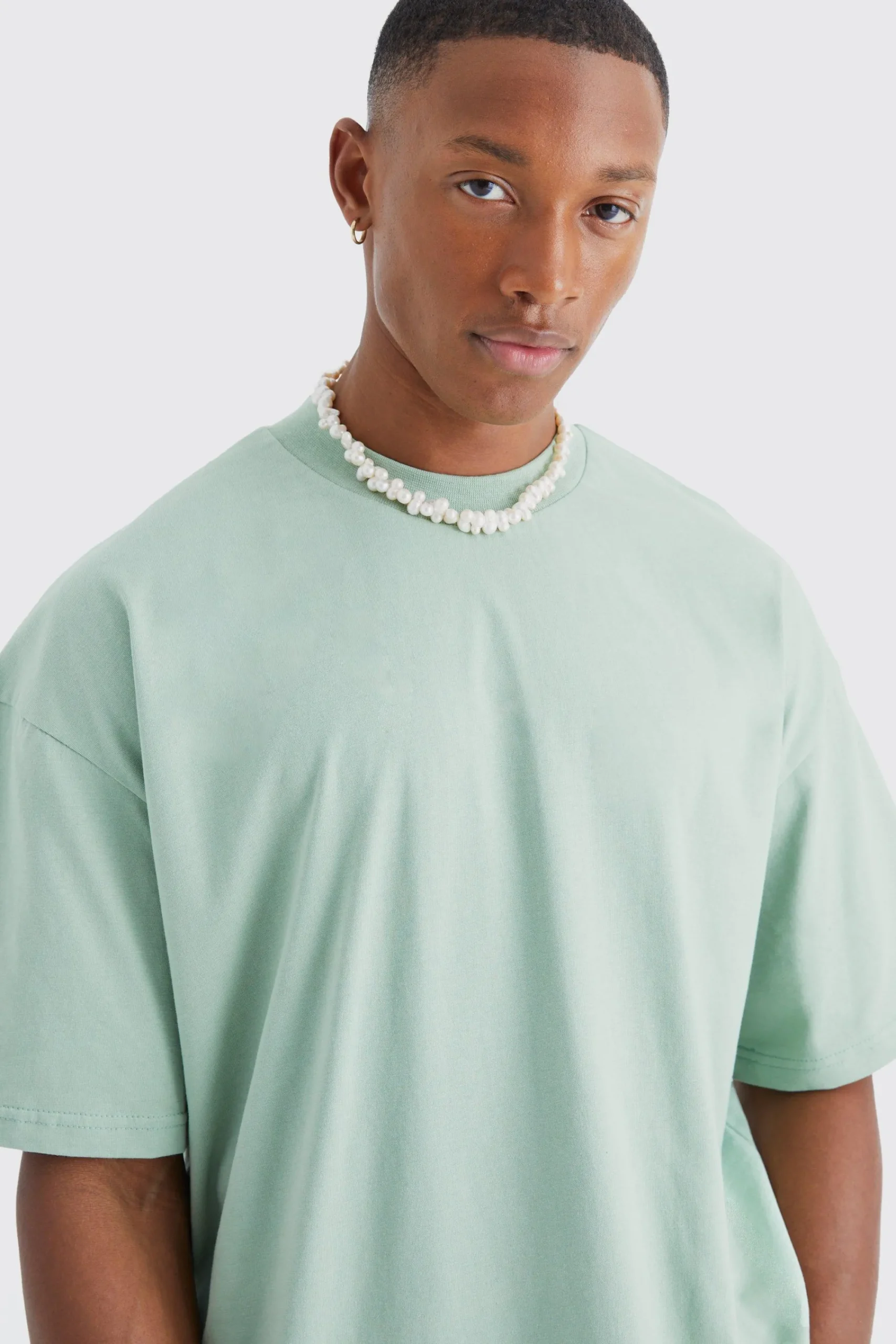 Oversized Extended Neck Heavyweight T-shirt | UK^boohooMAN Best