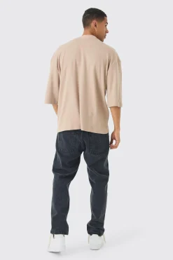 Oversized Extended Neck Half Sleeve Interlock Graphic T-shirt | UK^boohooMAN Best