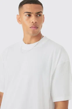 Oversized Graffiti Face Back Print T-shirt | UK^boohooMAN Online