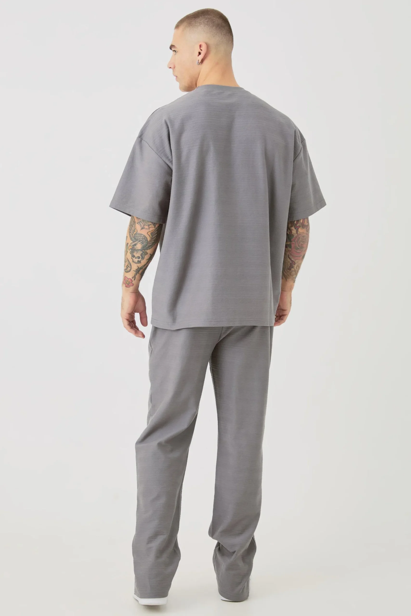 boohooMAN Oversized Jacquard Stripe T-shirt & Jogger Set | UK| Sets & Co-Ords