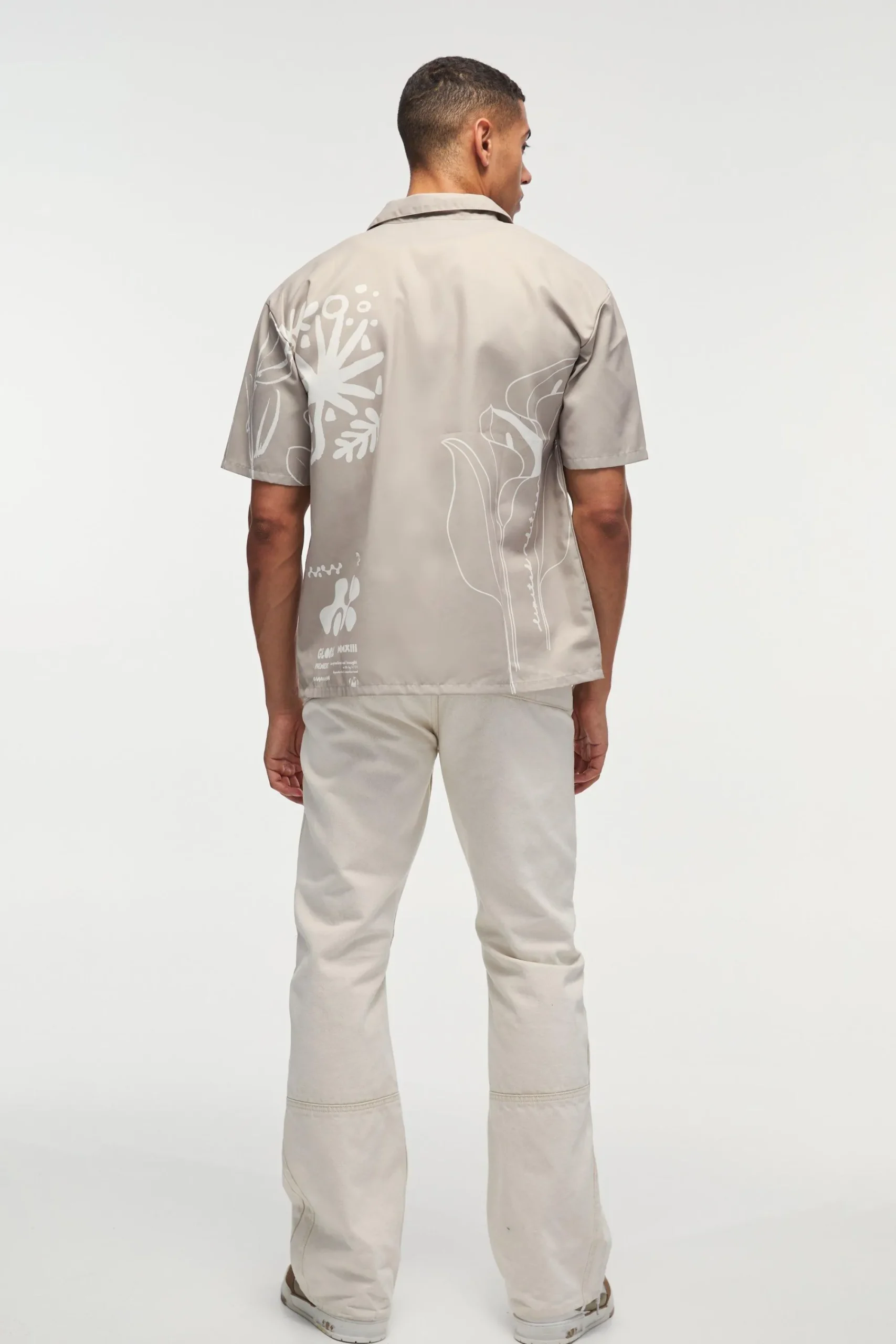 boohooMAN Oversized Lightweight Twill Abstract Print Revere Shirt | UK| Shirts