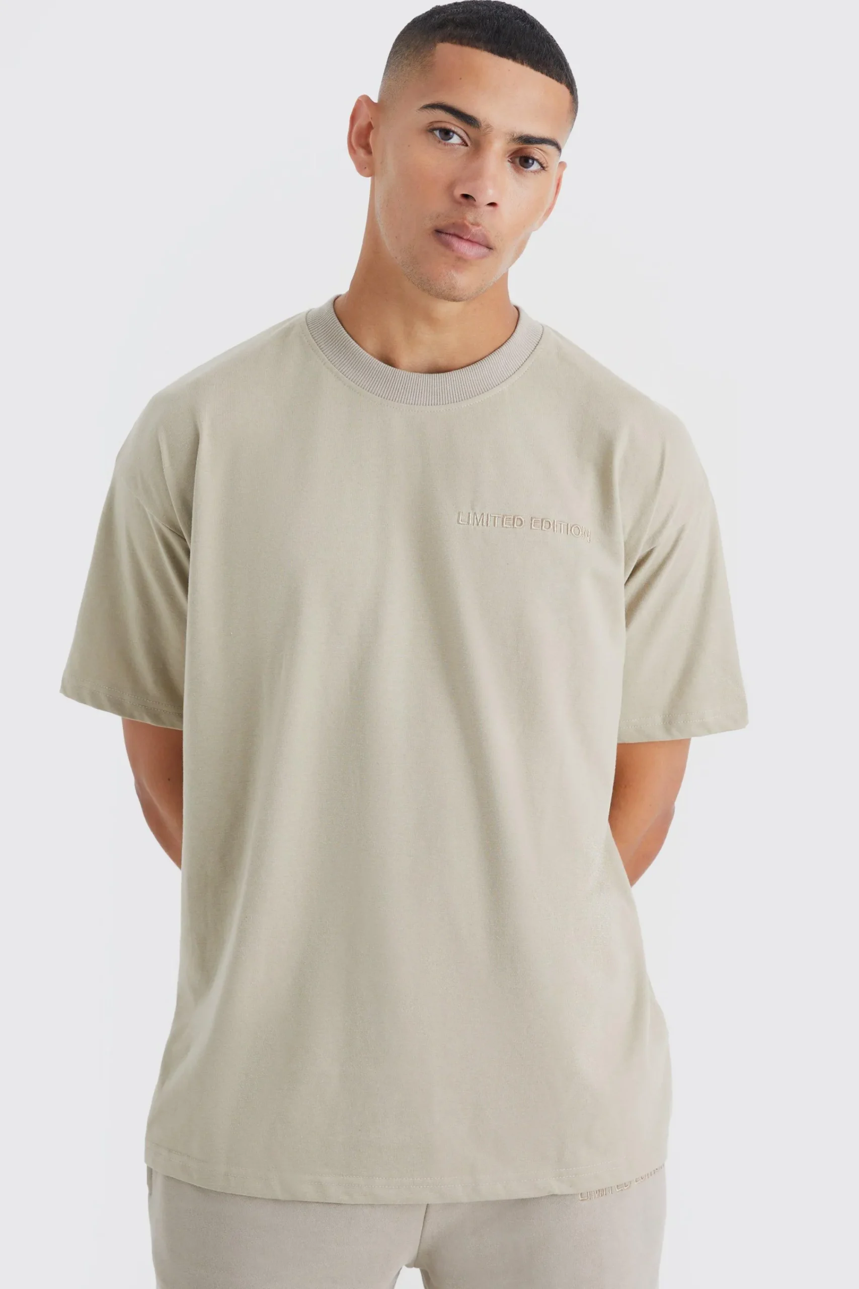 boohooMAN Oversized Limited Premium Short Set | UK| Tracksuits