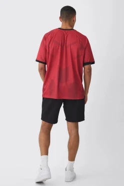 Oversized Mesh Contrast Piping Raglan Football T-shirt | UK^boohooMAN