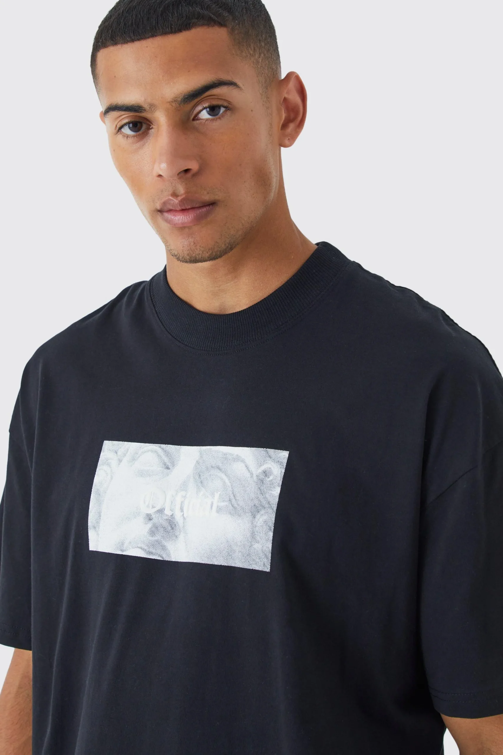Oversized Official Statue Graphic T-shirt | UK^boohooMAN Hot