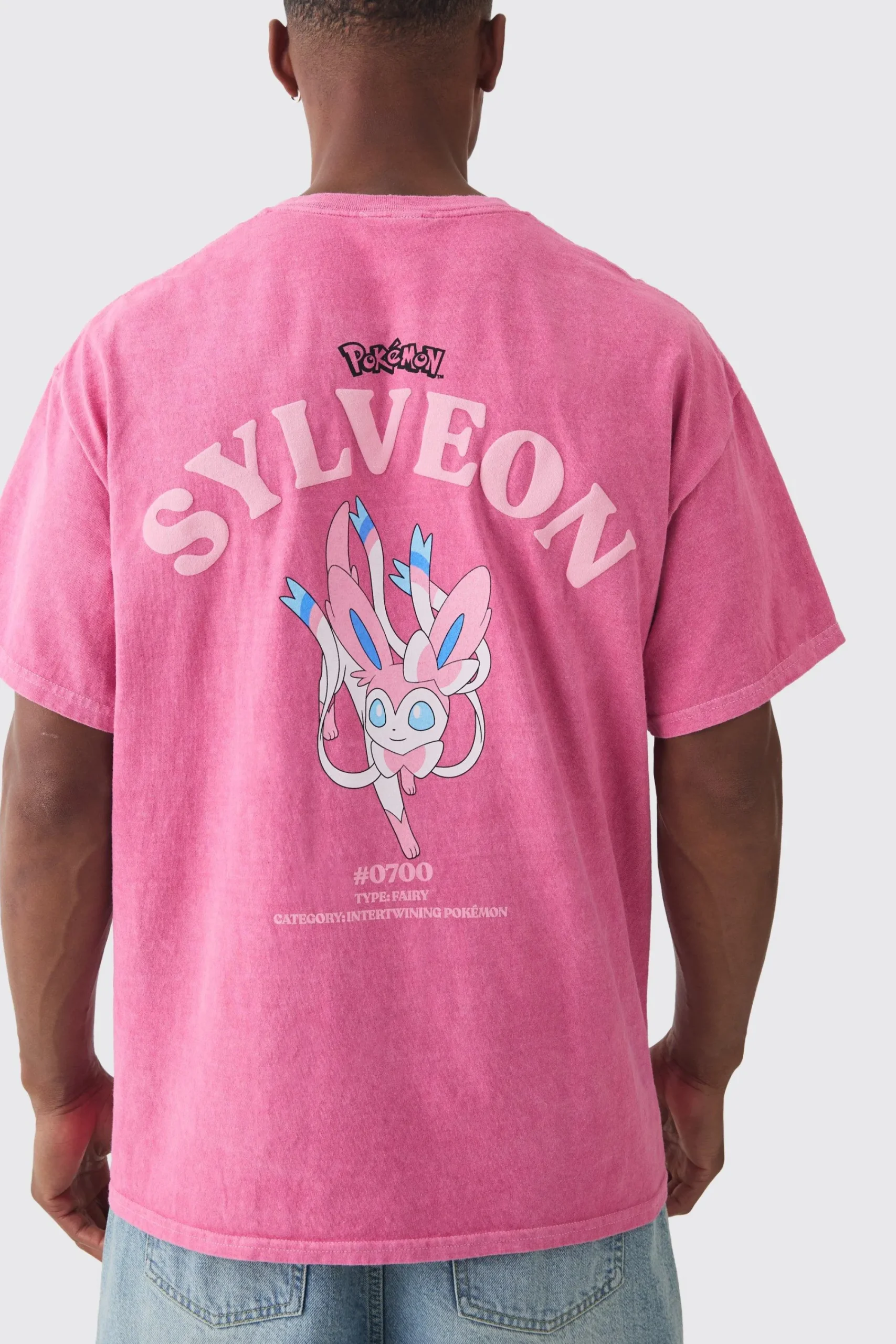 Oversized Pokemon Sylveon Wash License T-shirt | UK^boohooMAN Best
