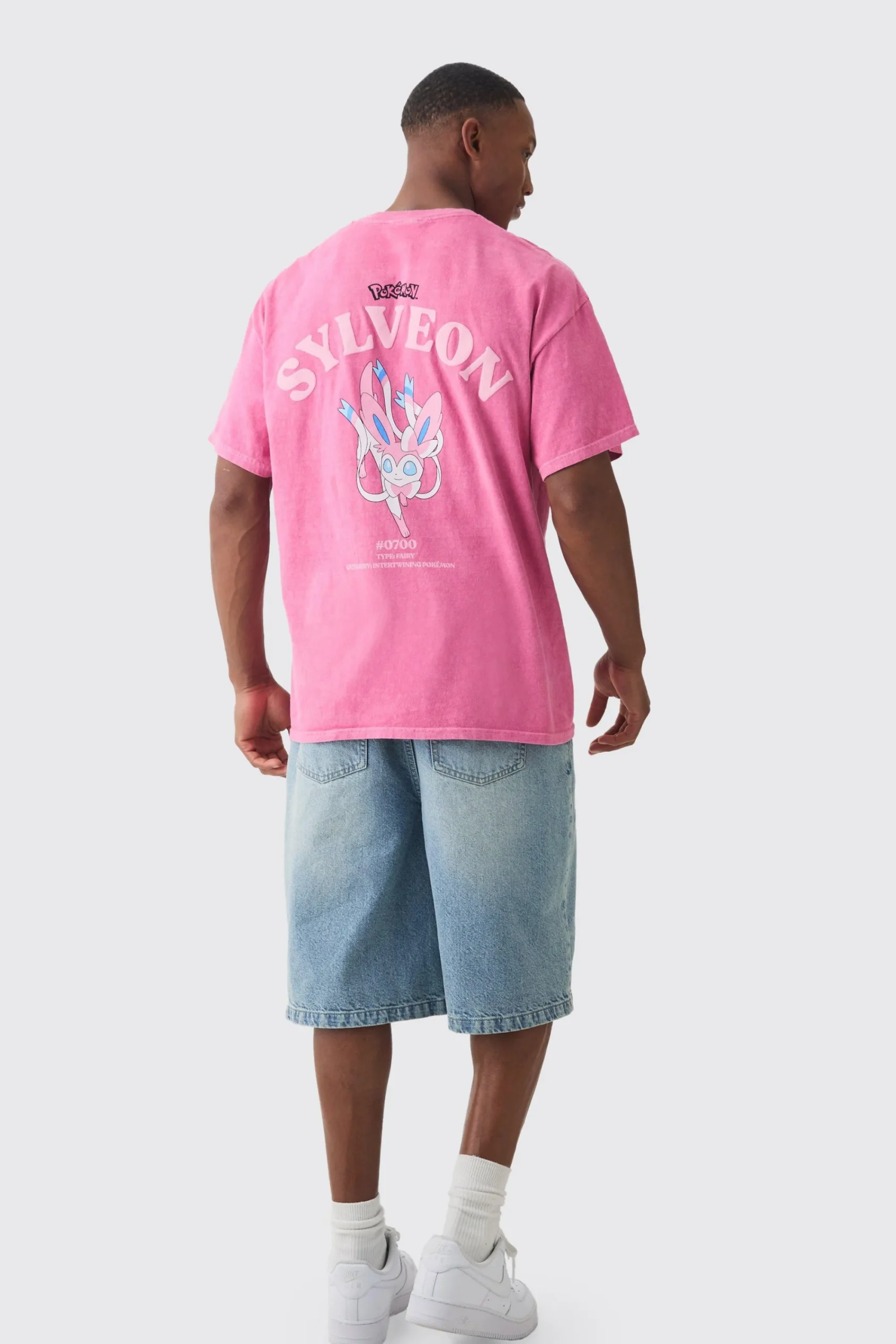 Oversized Pokemon Sylveon Wash License T-shirt | UK^boohooMAN Best