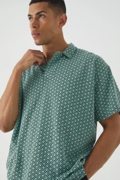 Oversized Revere Stripe Polo | UK^boohooMAN Outlet