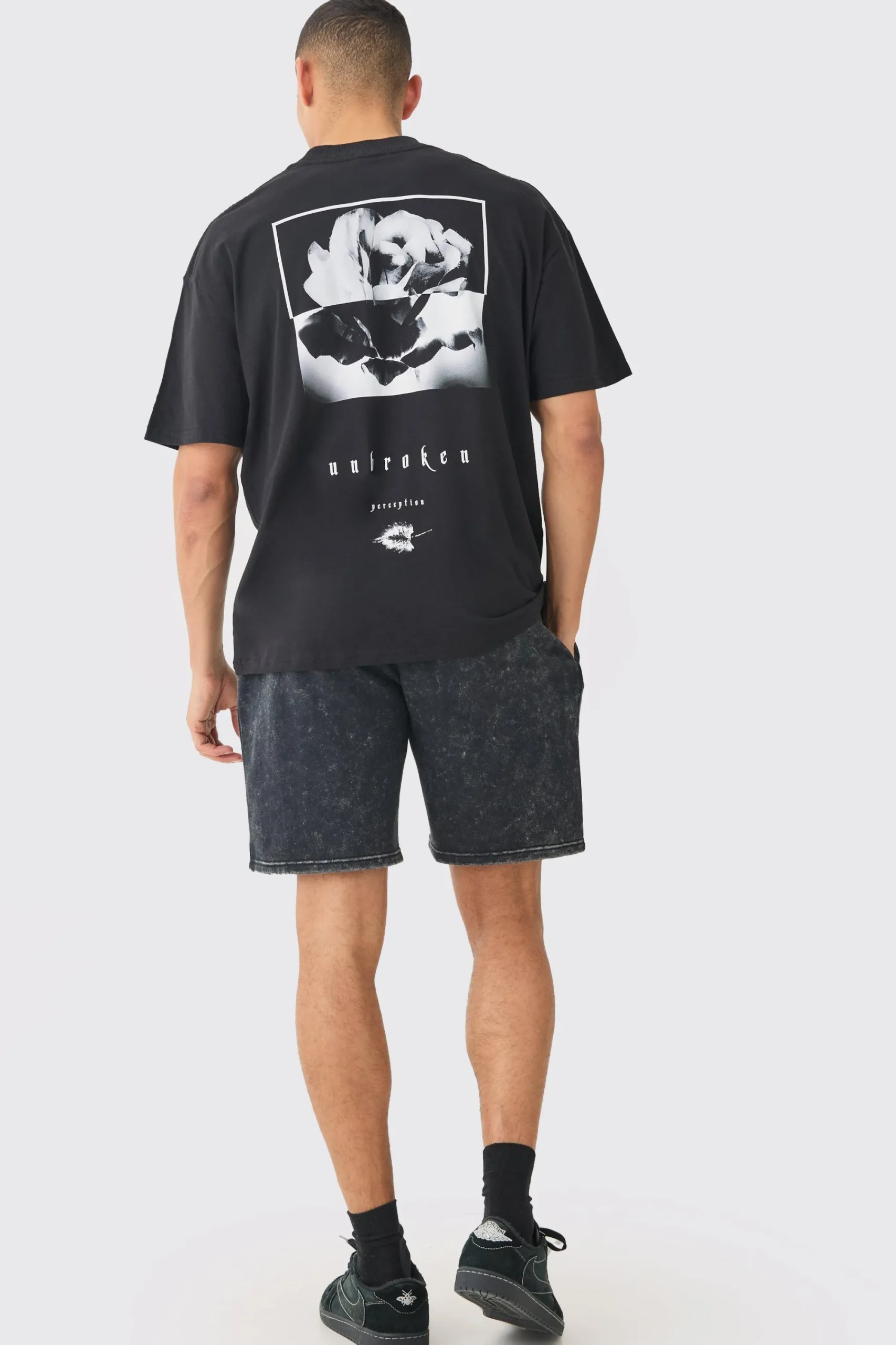 Oversized Rose Print T-shirt | UK^boohooMAN Outlet