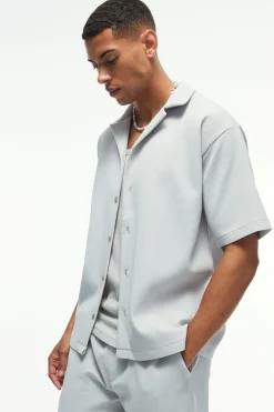 boohooMAN Oversized Short Sleeve Pleated Shirt & Straight Trouser | UK| Sets & Co-Ords