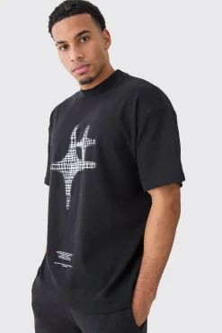 Oversized Star T-shirt | UK^boohooMAN Online