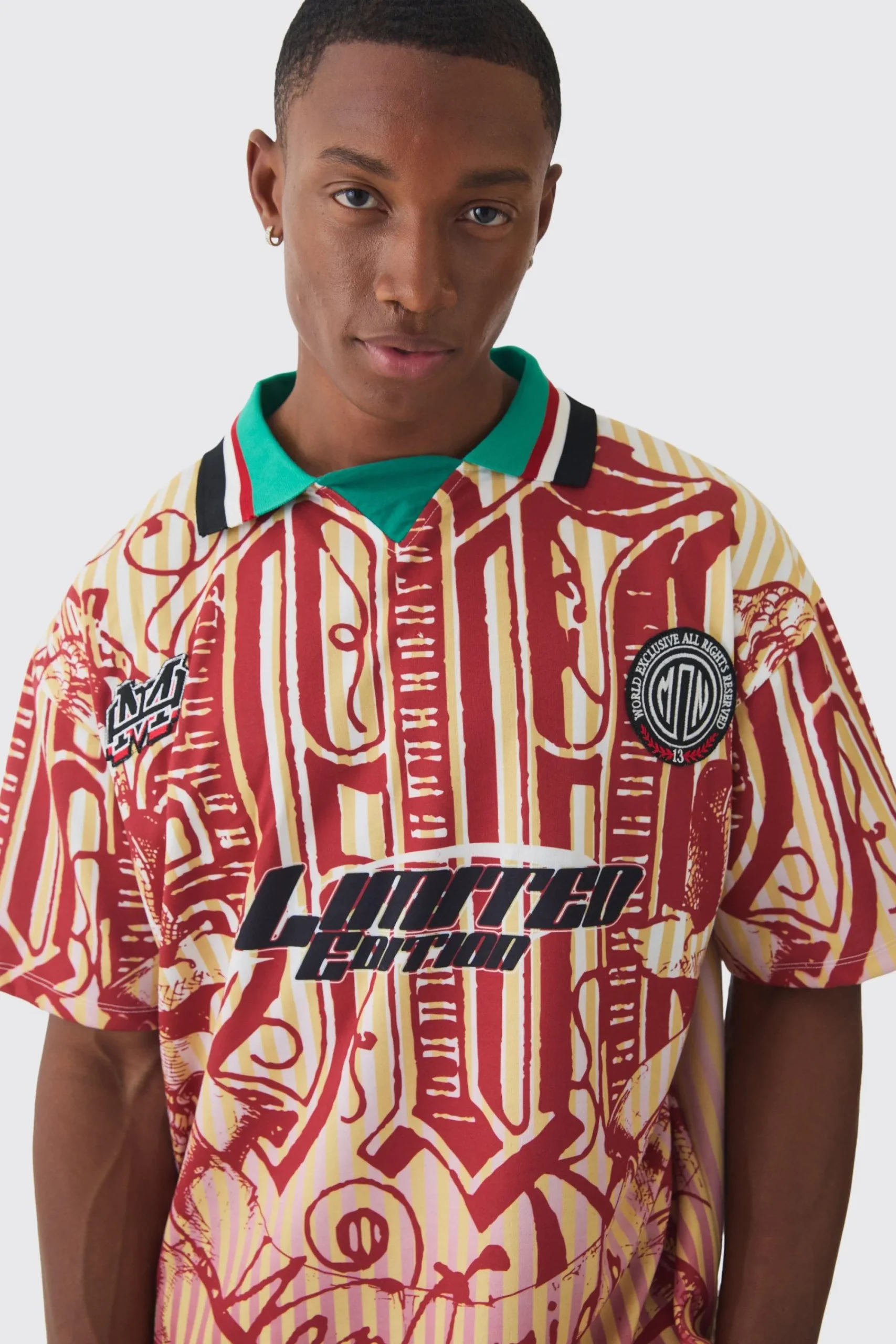 Oversized Striped Applique Football T-shirt | UK^boohooMAN Sale