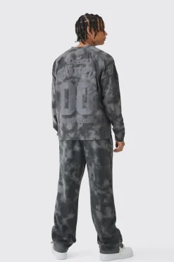 Oversized Suede And PU Applique Varsity Long Sleeve T-Shirt | UK^boohooMAN