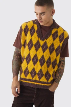 Oversized V Neck Argyle Fluffy Knit Vest | UK^boohooMAN Online