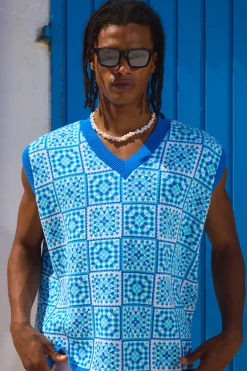 Oversized V Neck Crochet Knitted Tank | UK^boohooMAN