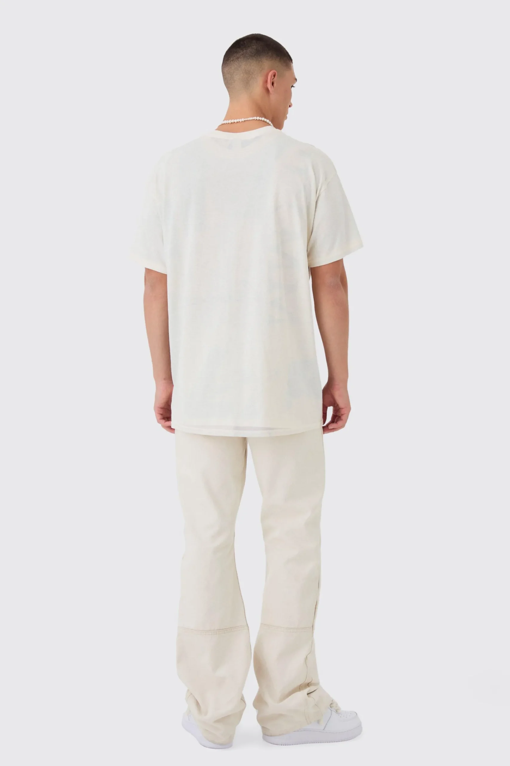 Oversized Vintage Washed Graphic T-shirt | UK^boohooMAN Best