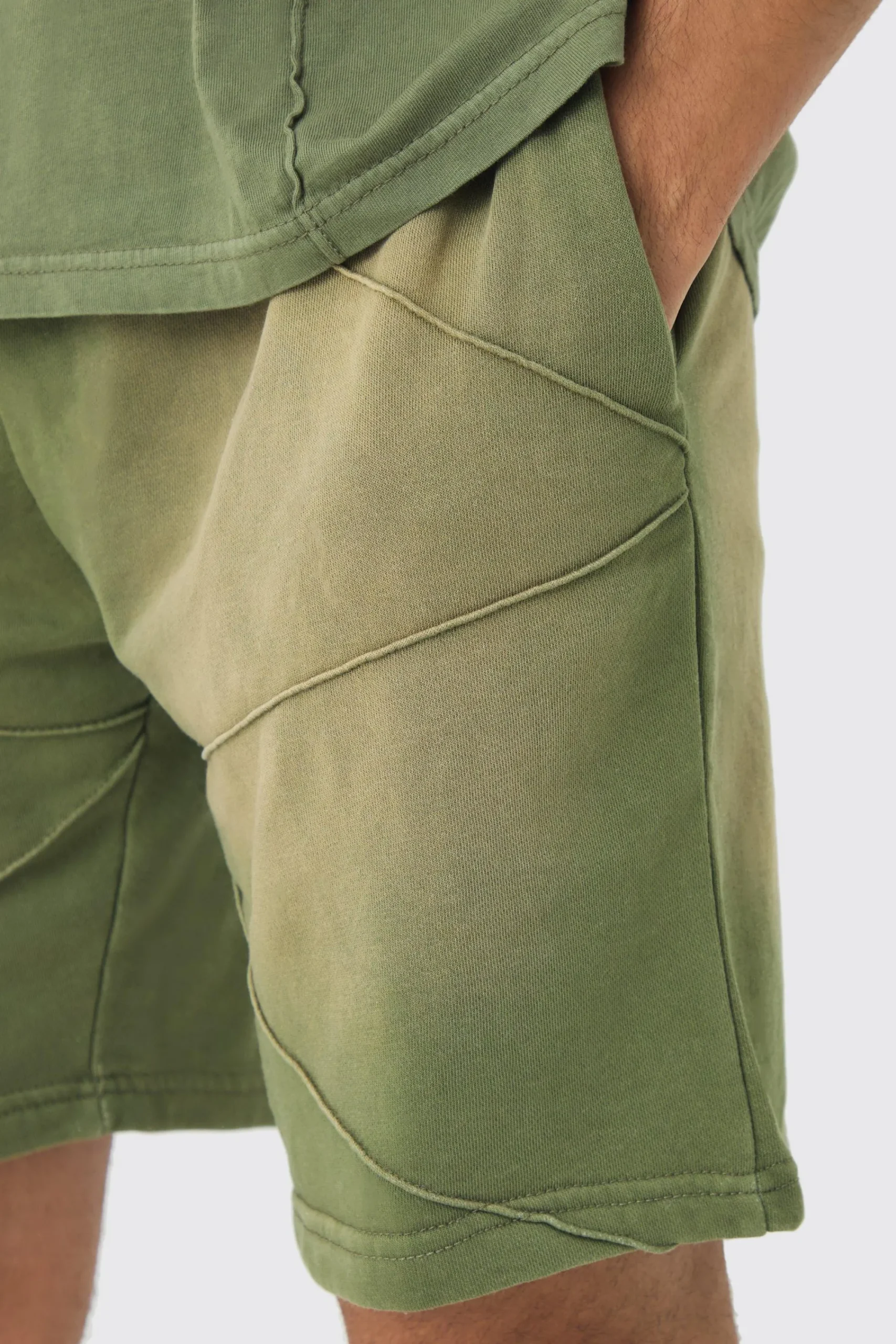 boohooMAN Oversized Wash Pintuck T-shirt And Short Set | UK| Sets & Co-Ords|Tracksuits