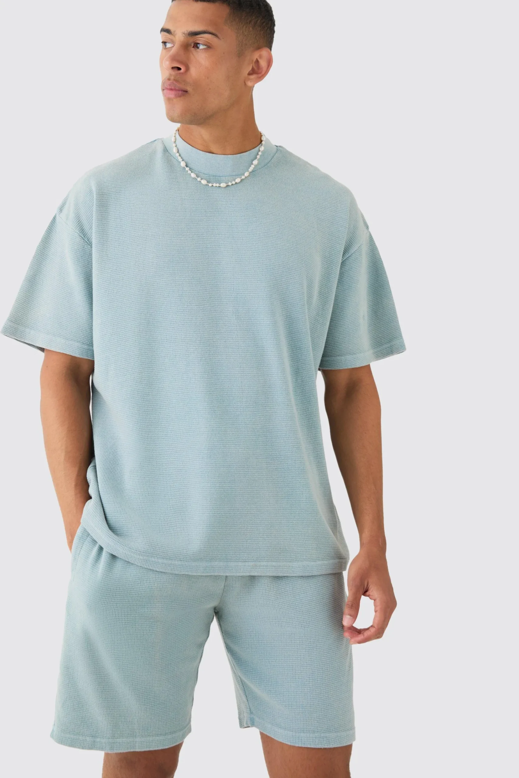 boohooMAN Oversized Washed Heavyweight Waffle T-shirt & Shorts Set | UK| Sets & Co-Ords|Tracksuits