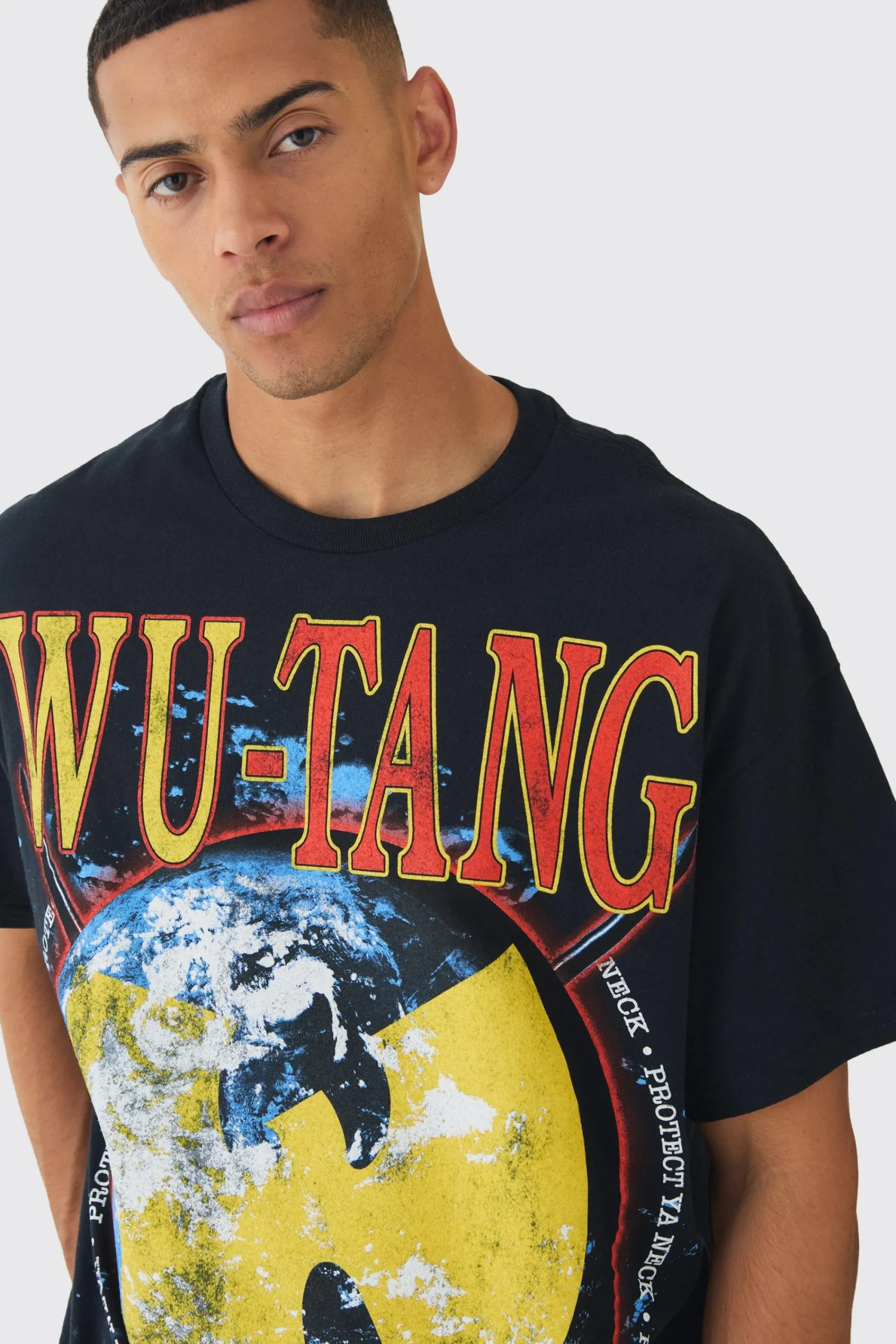 Oversized Wu-Tang Large Scale License Print T-Shirt | UK^boohooMAN Online