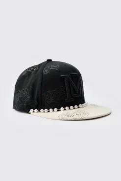 boohooMAN Pearl Embellishment Snapback In | UK| Hats & Caps