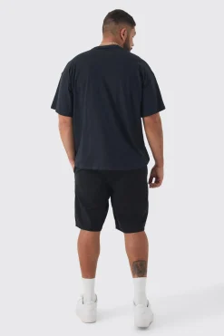 Plus Blink 182 License Print T-shirt | UK^boohooMAN New