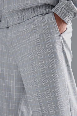 boohooMAN Plus Check Tailored Wide Leg Trousers | UK| Suits & Tailoring