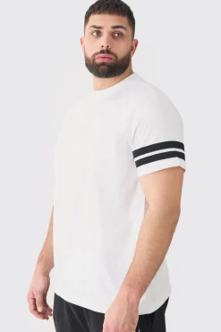 Plus Contrast Panel T-shirt | UK^boohooMAN Hot