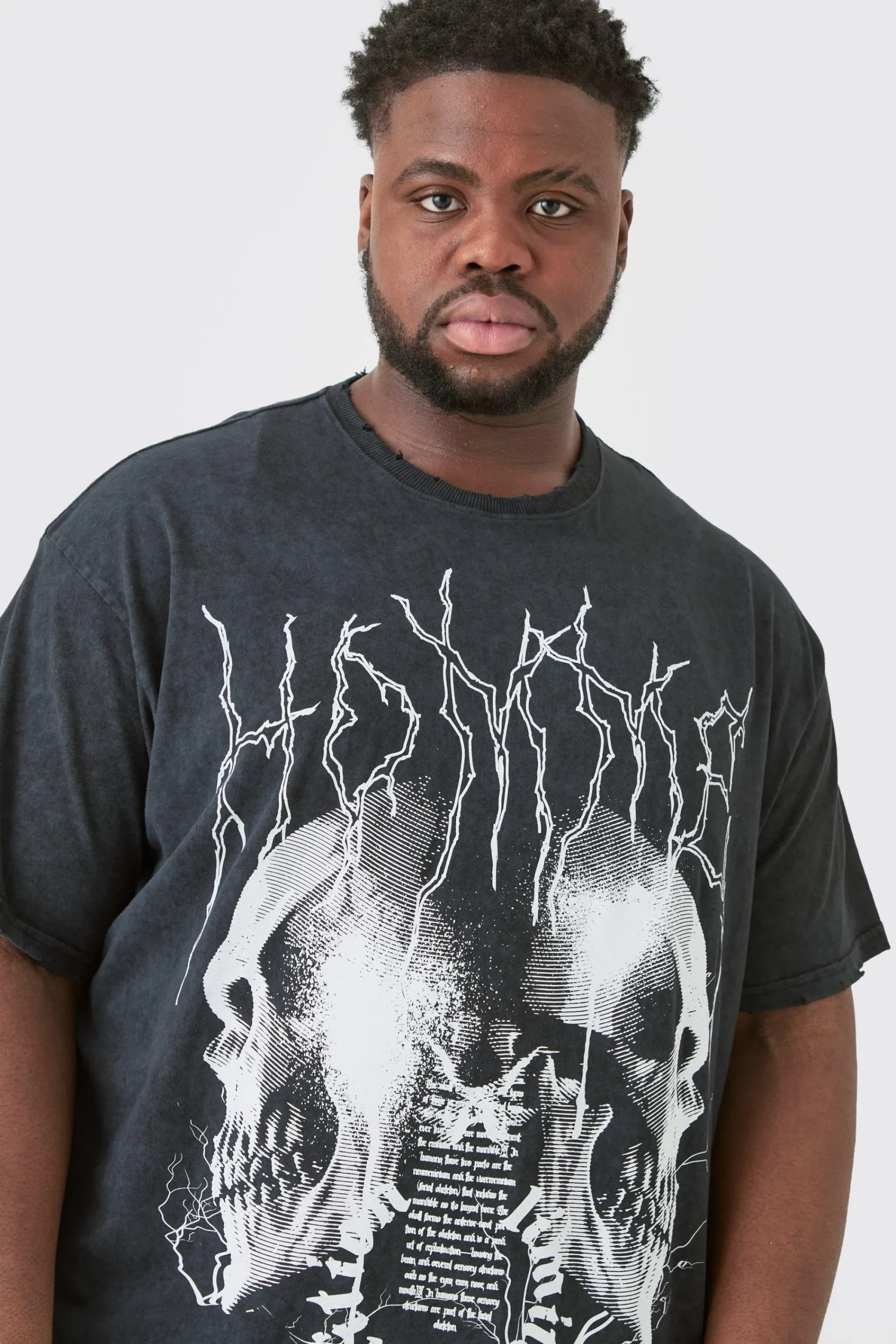Plus Distressed Oversized Acid Wash Gothic Print T-shirt | UK^boohooMAN Sale