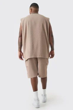 boohooMAN Plus Elasticated Waist Pleated Cargo Short | UK| Shorts