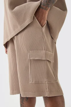 boohooMAN Plus Elasticated Waist Pleated Cargo Short | UK| Shorts