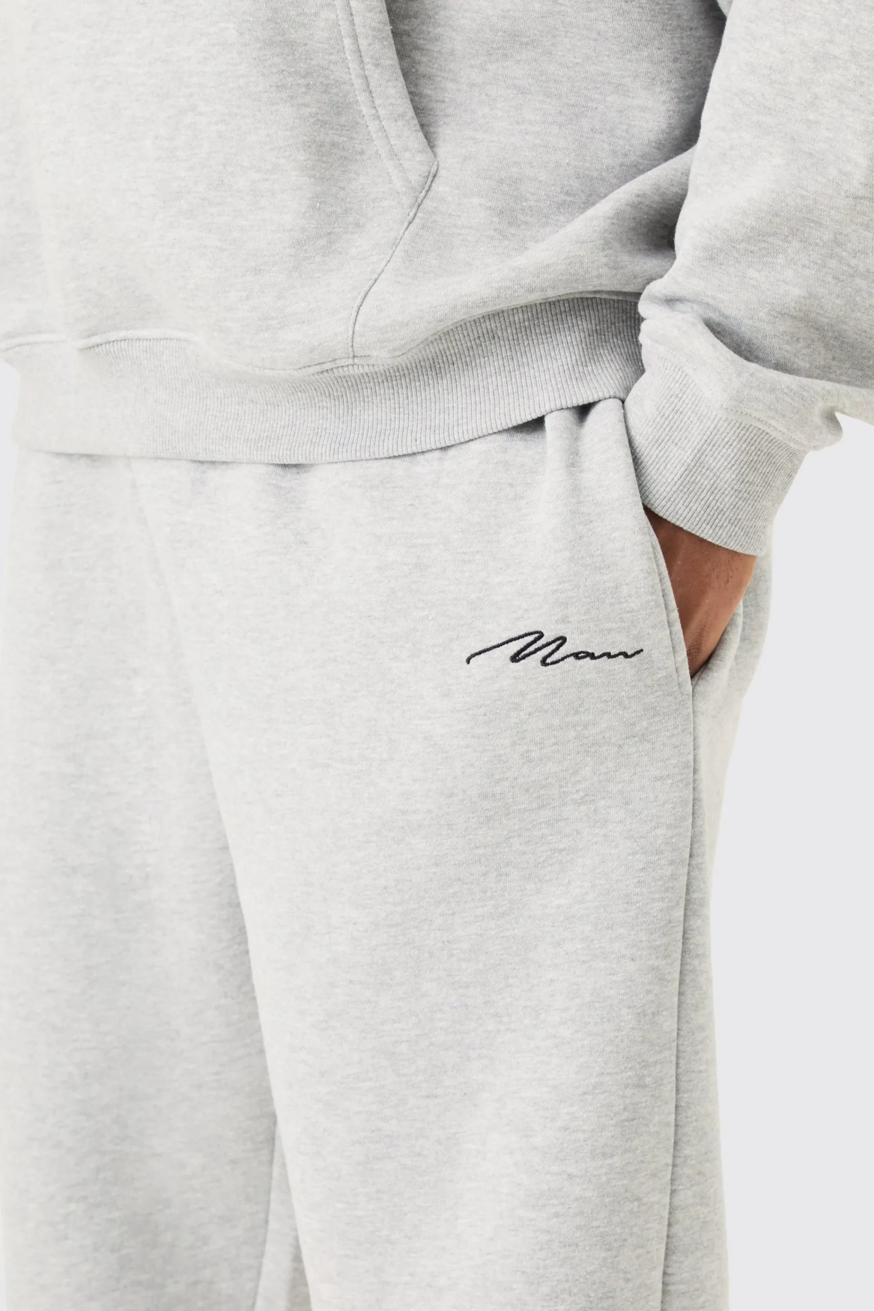 boohooMAN Plus Man Signature Relaxed Fit Jogger In | UK| Trousers|Joggers