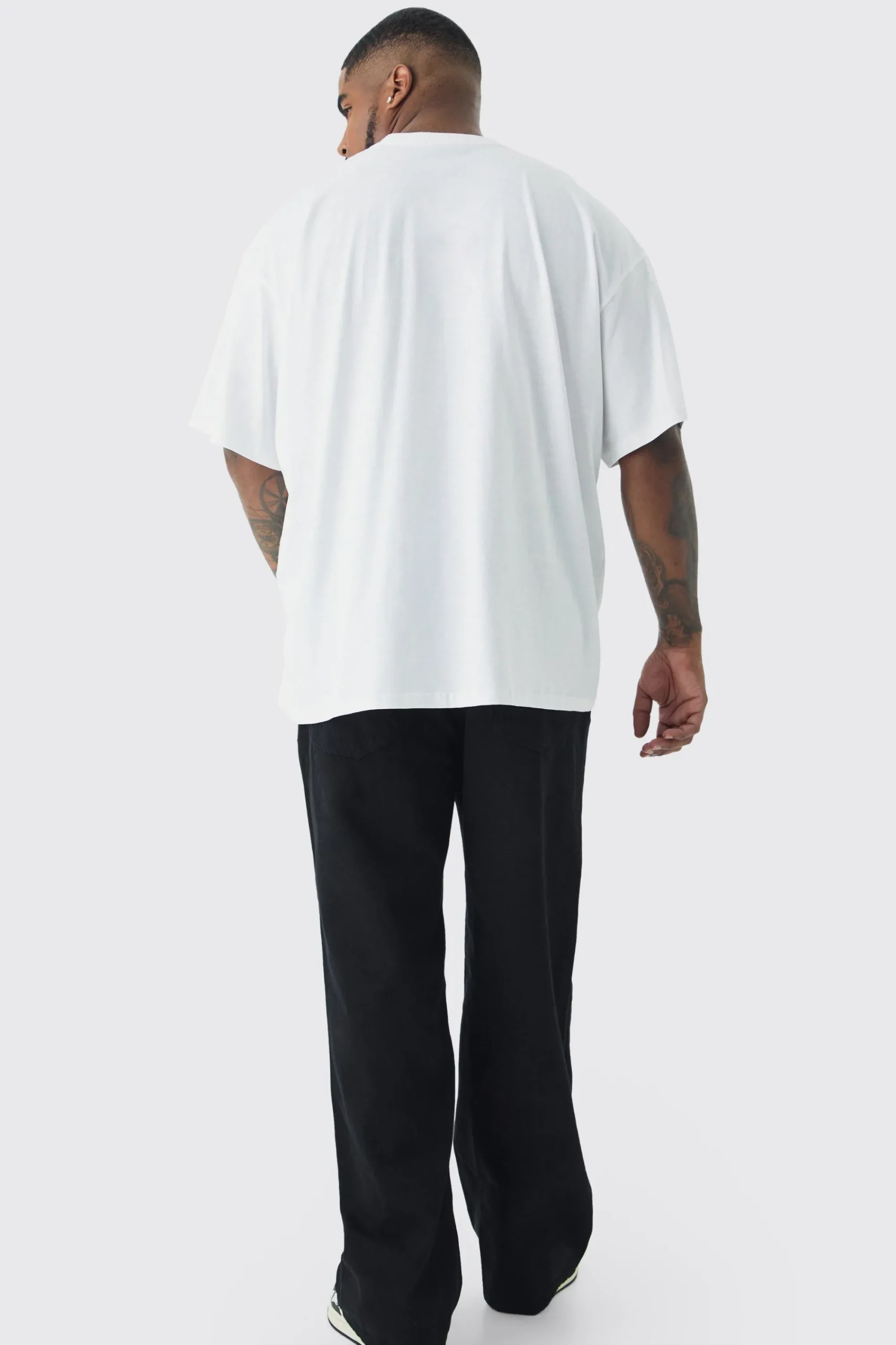 Plus Mono Placement Floral Printed T-shirt In | UK^boohooMAN Outlet