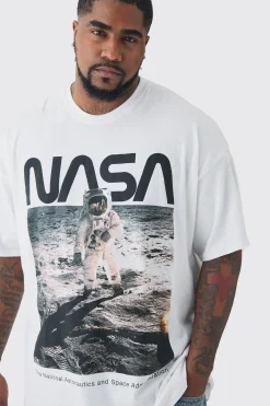 Plus Nasa Printed Licensed T-shirt In | UK^boohooMAN Hot