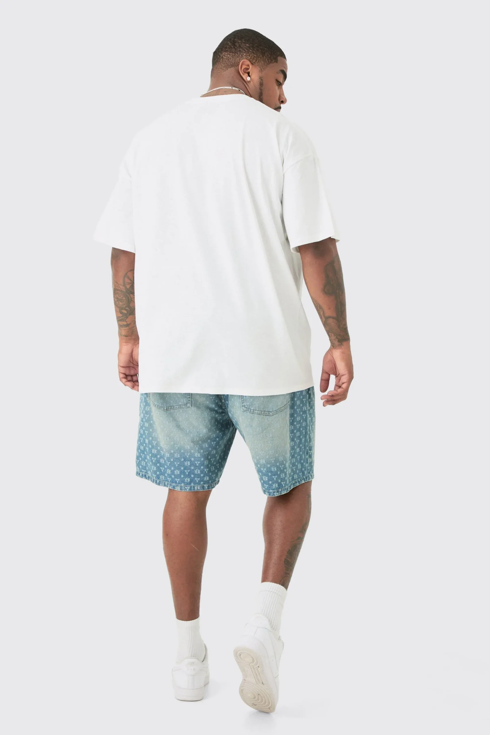 Plus One Piece License Print T-shirt | UK^boohooMAN