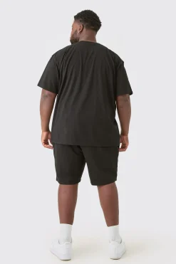 boohooMAN Plus Oversized Applique T-shirt & Short Set | UK| Tracksuits