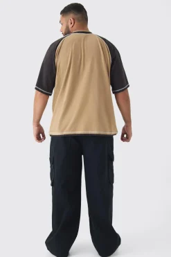 Plus Oversized Carded Heavy Panelled OFCL T-shirt | UK^boohooMAN New